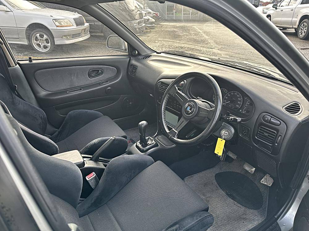Mitsubishi-Lancer-evolution-1994-custom-19