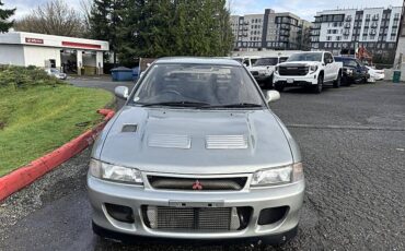 Mitsubishi-Lancer-evolution-1994-custom-2