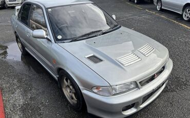 Mitsubishi-Lancer-evolution-1994-custom-5