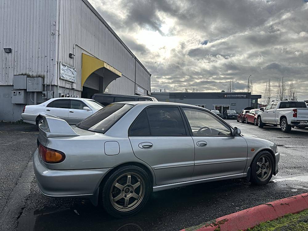 Mitsubishi-Lancer-evolution-1994-custom-7