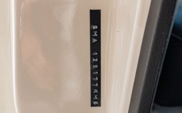 Mitsubishi-Mirage-1995-Hatchback-33
