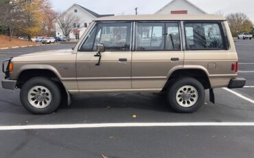 Mitsubishi-Montero-1991-Wagon-1