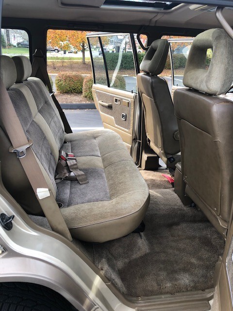 Mitsubishi-Montero-1991-Wagon-11