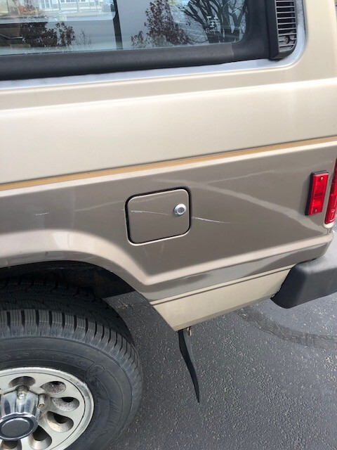 Mitsubishi-Montero-1991-Wagon-12