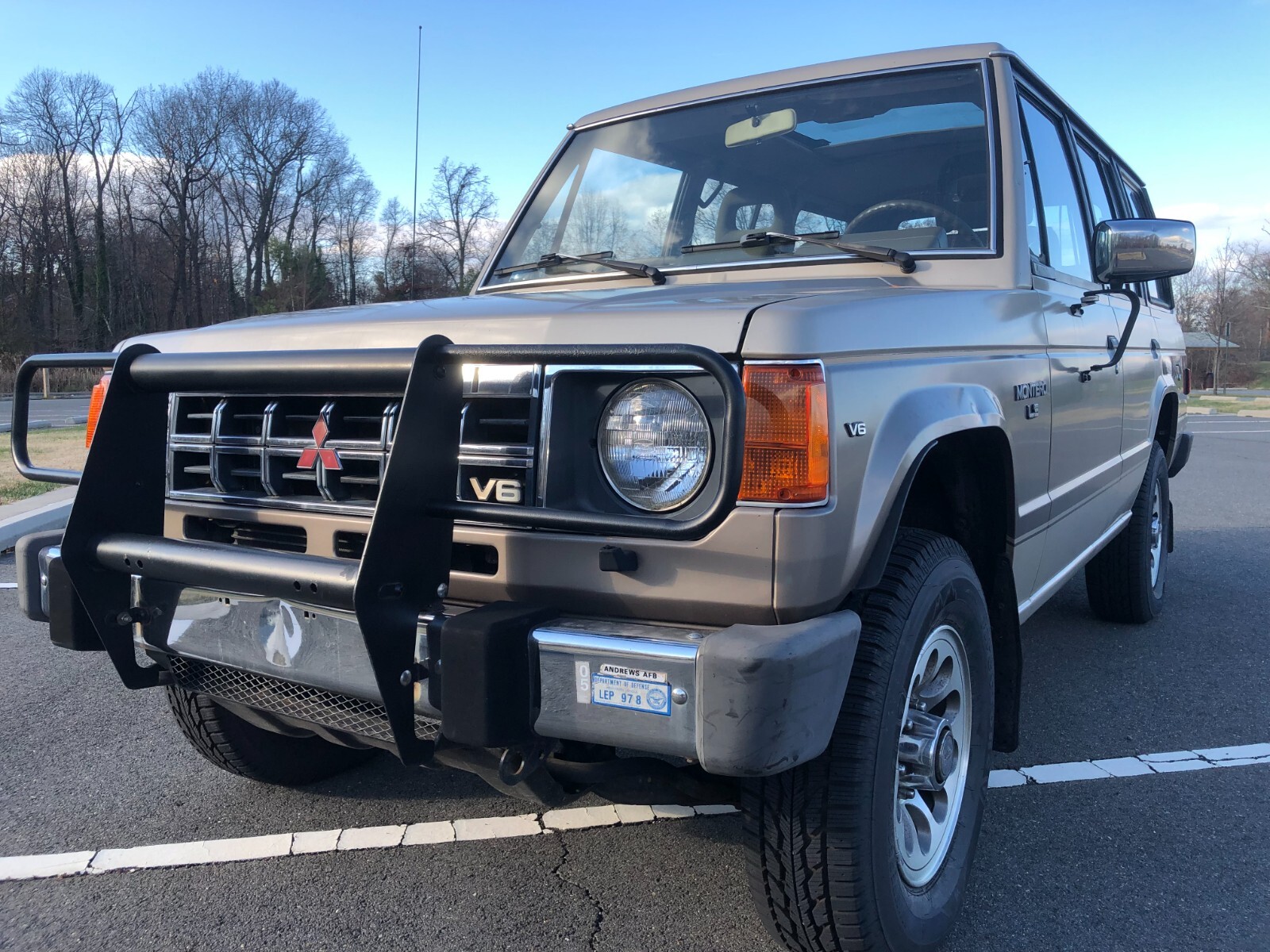 Mitsubishi-Montero-1991-Wagon-27