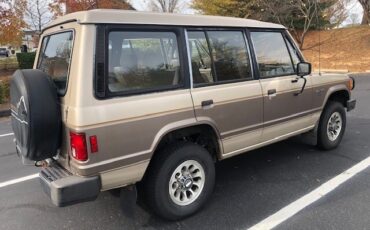 Mitsubishi-Montero-1991-Wagon