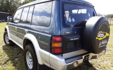Mitsubishi-Pajero-4x4-diesel-1991-blue-7