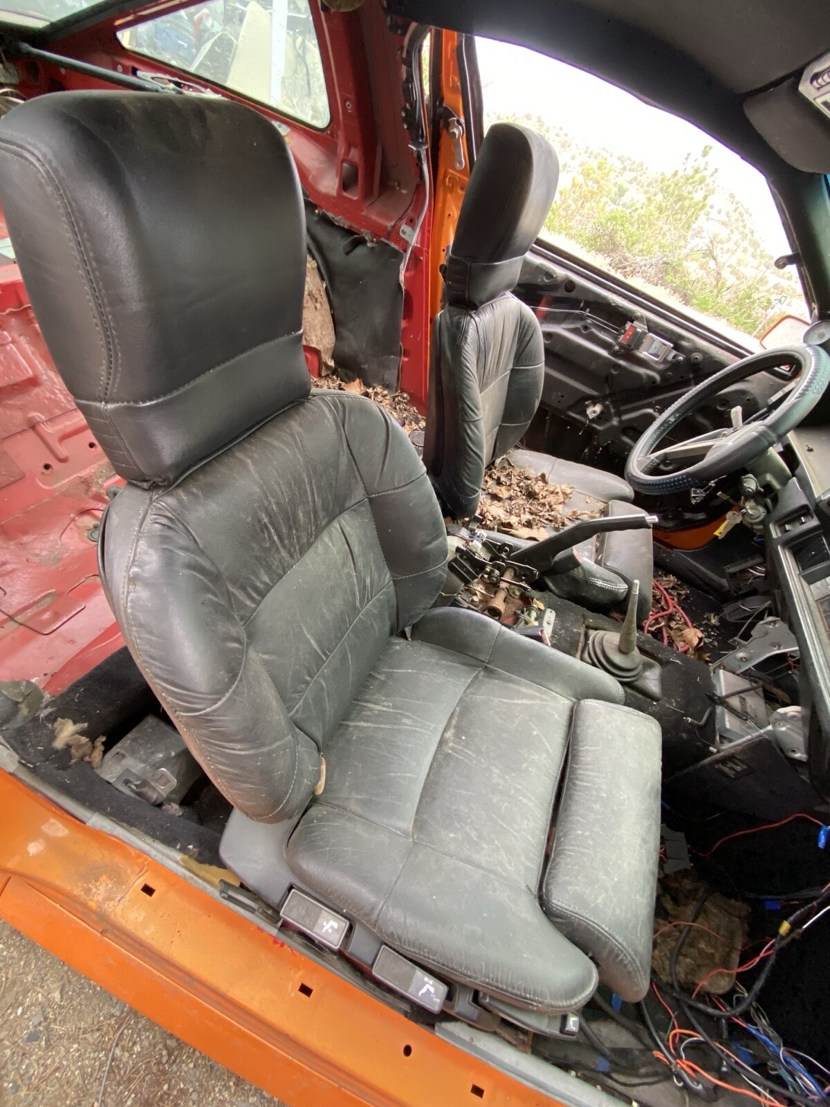 Mitsubishi-Starion-1987-Coupe-13