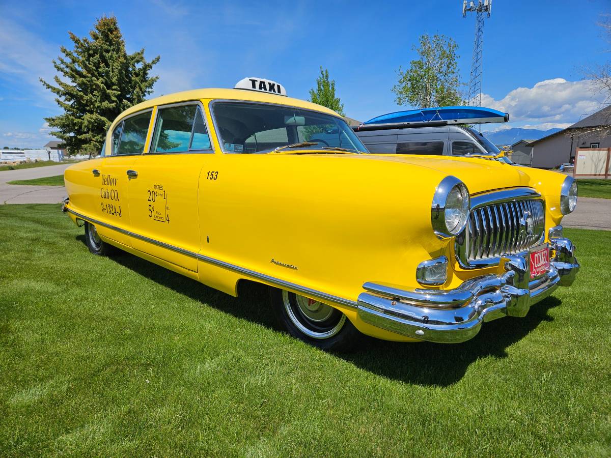 Nash 1954  1953 yellow