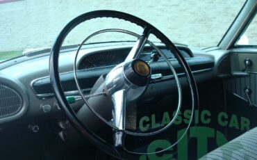 Nash-Ambassador-Custom-1953-Sedan-11