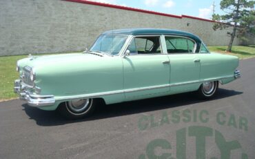 Nash-Ambassador-Custom-1953-Sedan-2