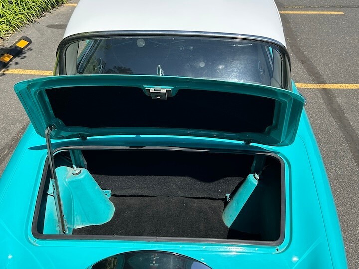 Nash-Metropolitan-1961-Coupe-18