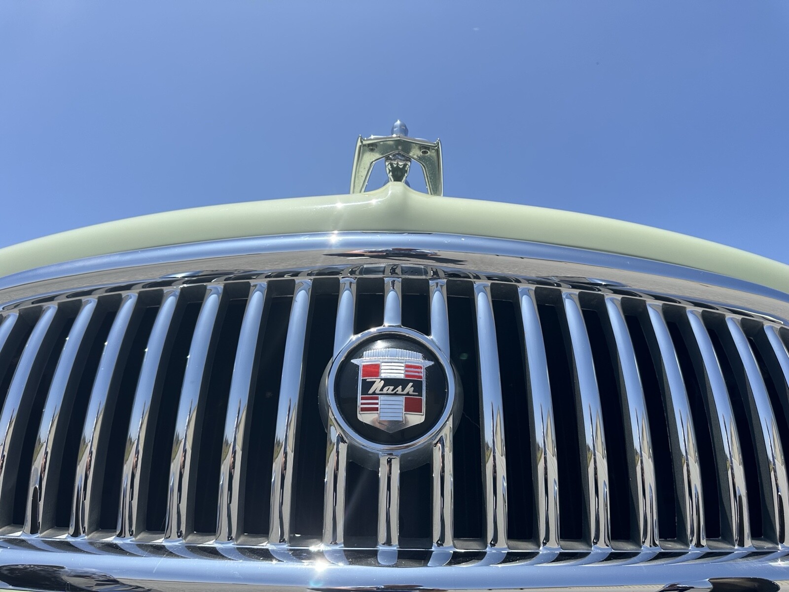 Nash-Statesman-1953-25