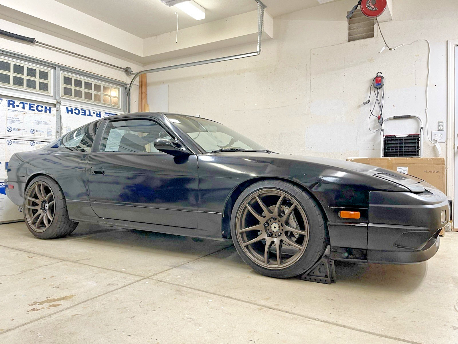 Nissan-240SX-1990-Hatchback-2