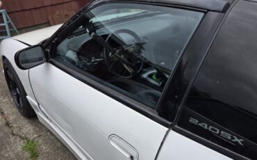 Nissan-240SX-1991-8
