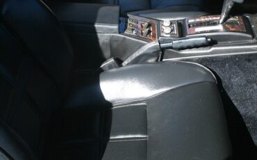 Nissan-300ZX-1984-Coupe-17