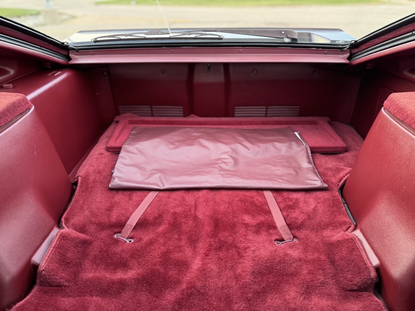 Nissan-300ZX-1986-27