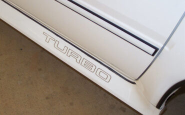 Nissan-300ZX-1986-Hatchback-14
