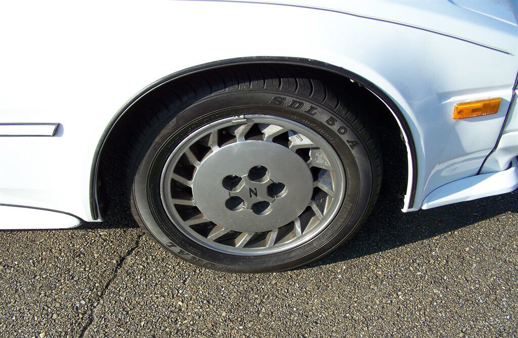 Nissan-300ZX-1986-Hatchback-23