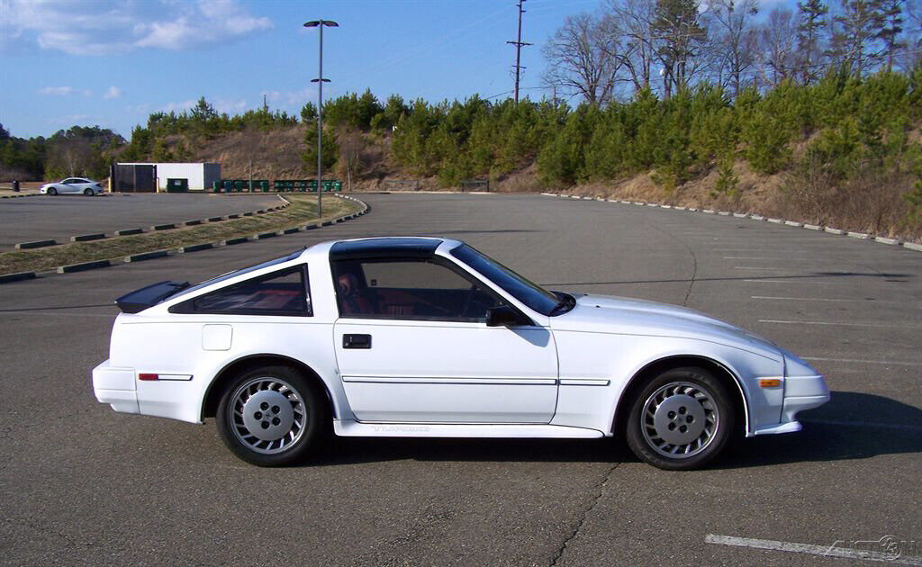 Nissan-300ZX-1986-Hatchback-6