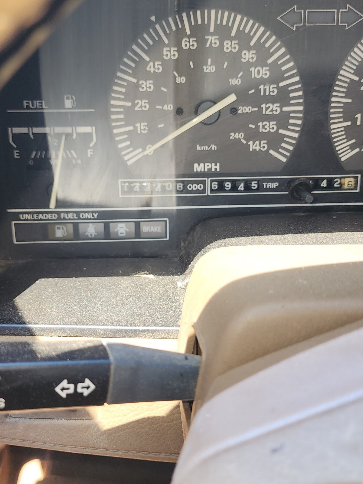 Nissan-300ZX-1988-10
