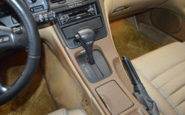Nissan-300ZX-1990-23