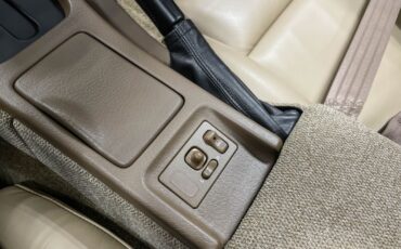Nissan-300ZX-1990-Coupe-22