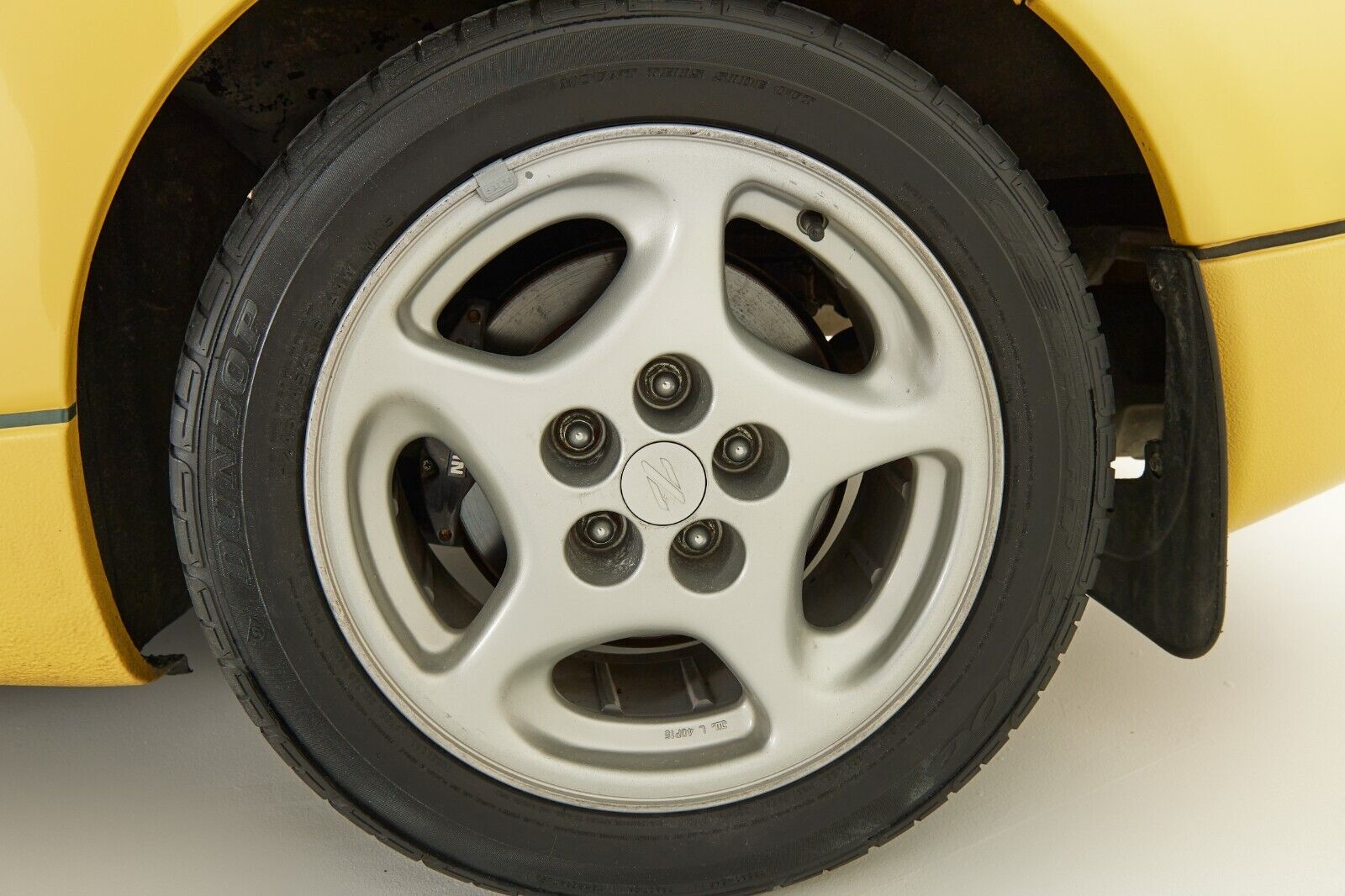 Nissan-300ZX-1990-Coupe-27