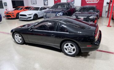 Nissan-300ZX-1990-Coupe-38