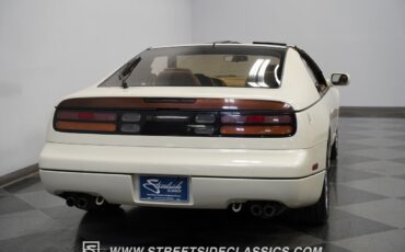 Nissan-300ZX-1993-Coupe-10