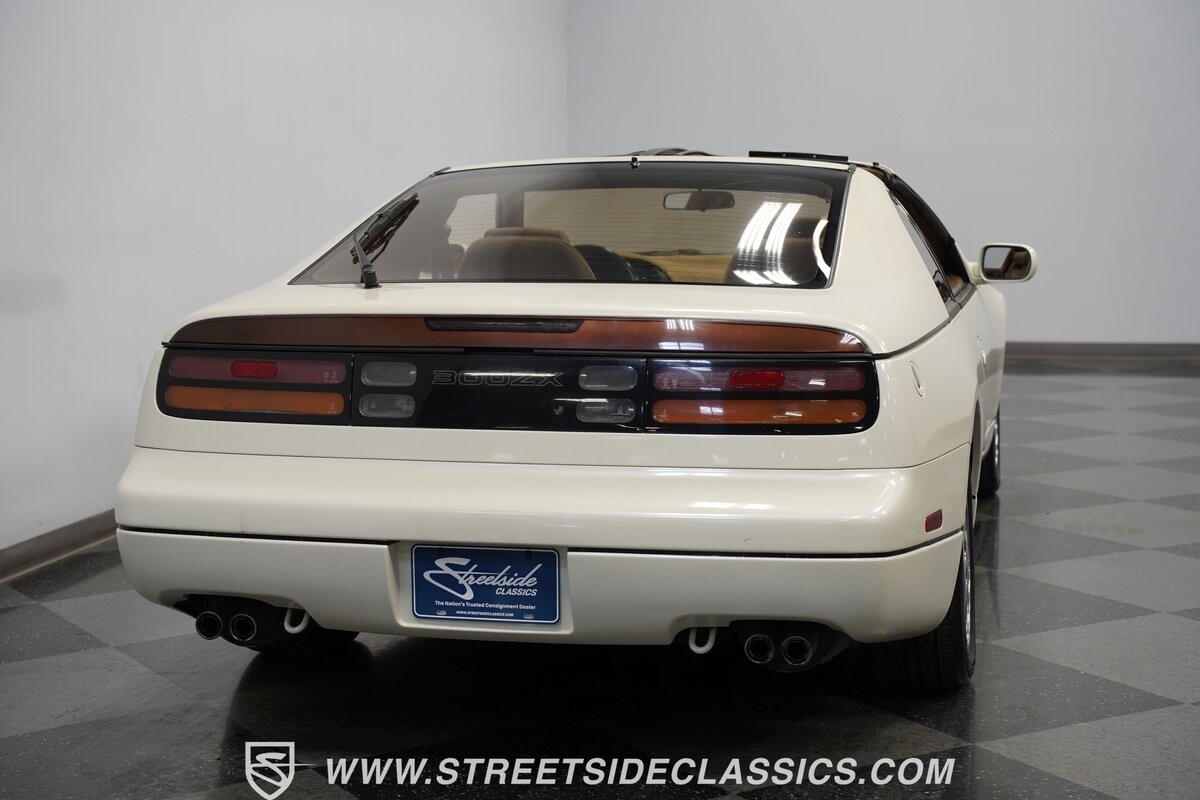 Nissan-300ZX-1993-Coupe-10