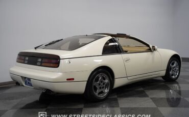 Nissan-300ZX-1993-Coupe-12