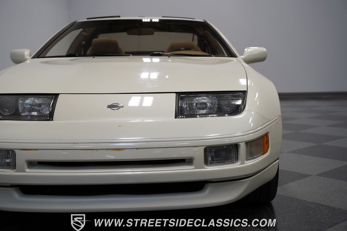 Nissan-300ZX-1993-Coupe-17
