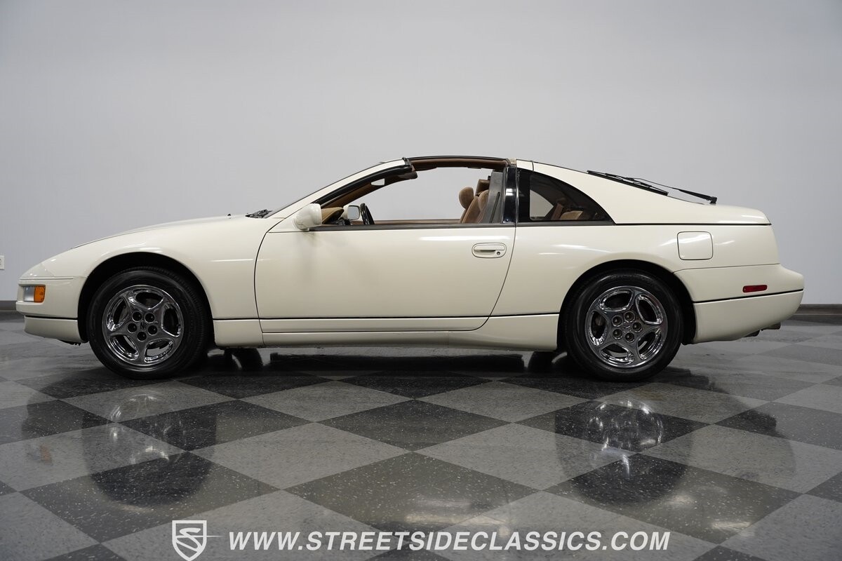 Nissan-300ZX-1993-Coupe-2