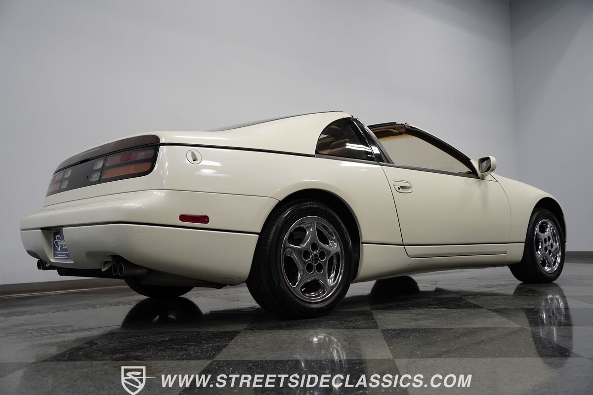Nissan-300ZX-1993-Coupe-23