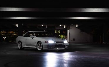 Nissan-GT-R-1993-1