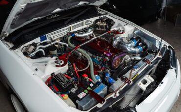 Nissan-GT-R-1993-10