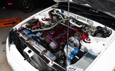 Nissan-GT-R-1993-12
