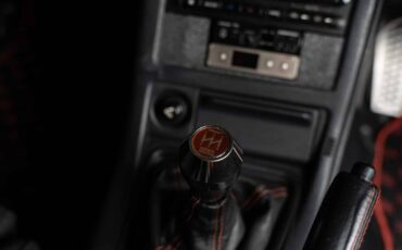 Nissan-GT-R-1993-18