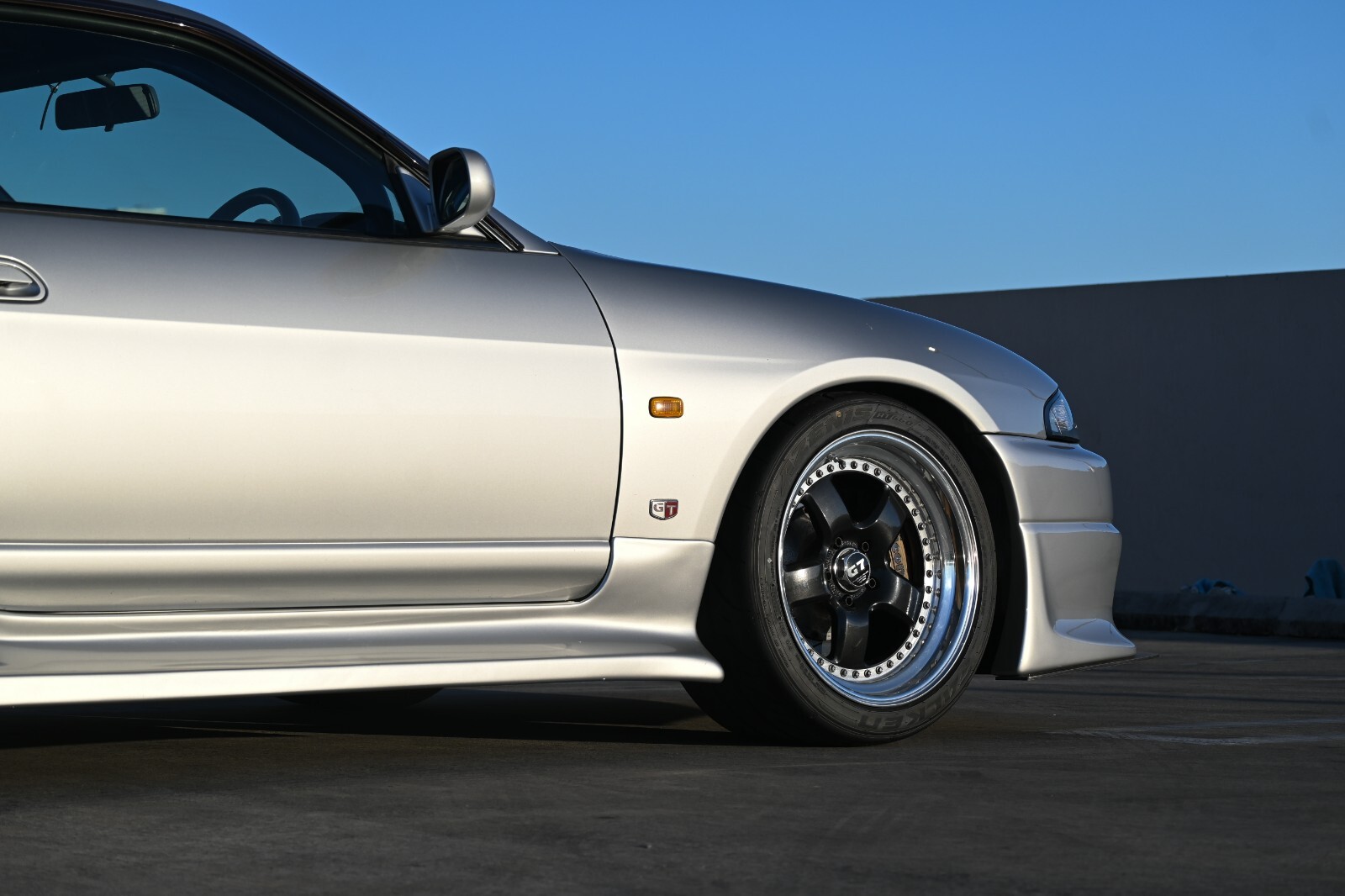 Nissan-GT-R-1995-Coupe-10