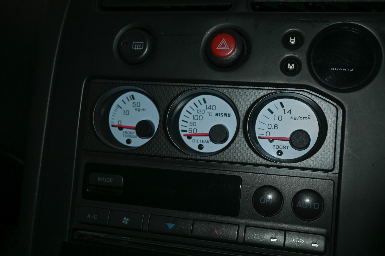 Nissan-GT-R-1995-Coupe-33