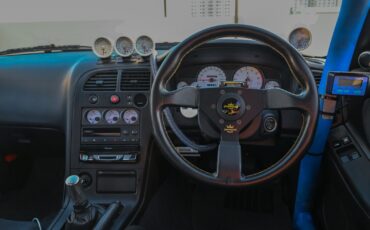 Nissan-GT-R-1995-Coupe-34