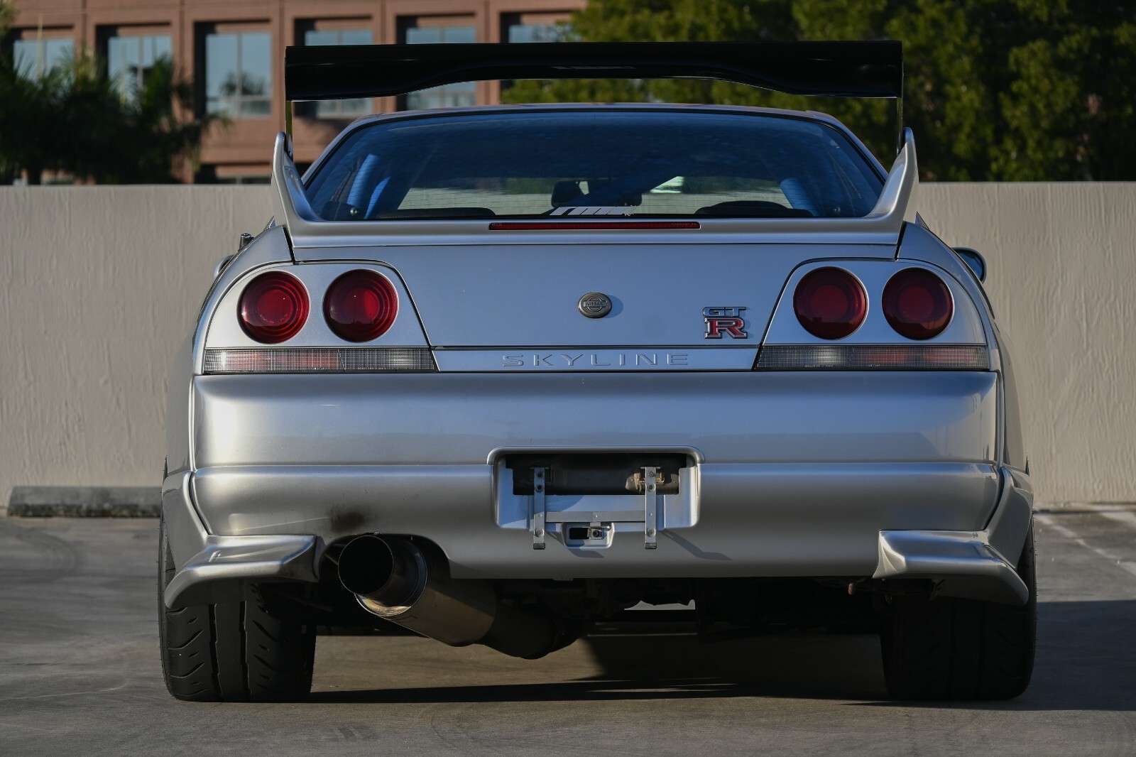 Nissan-GT-R-1995-Coupe-7
