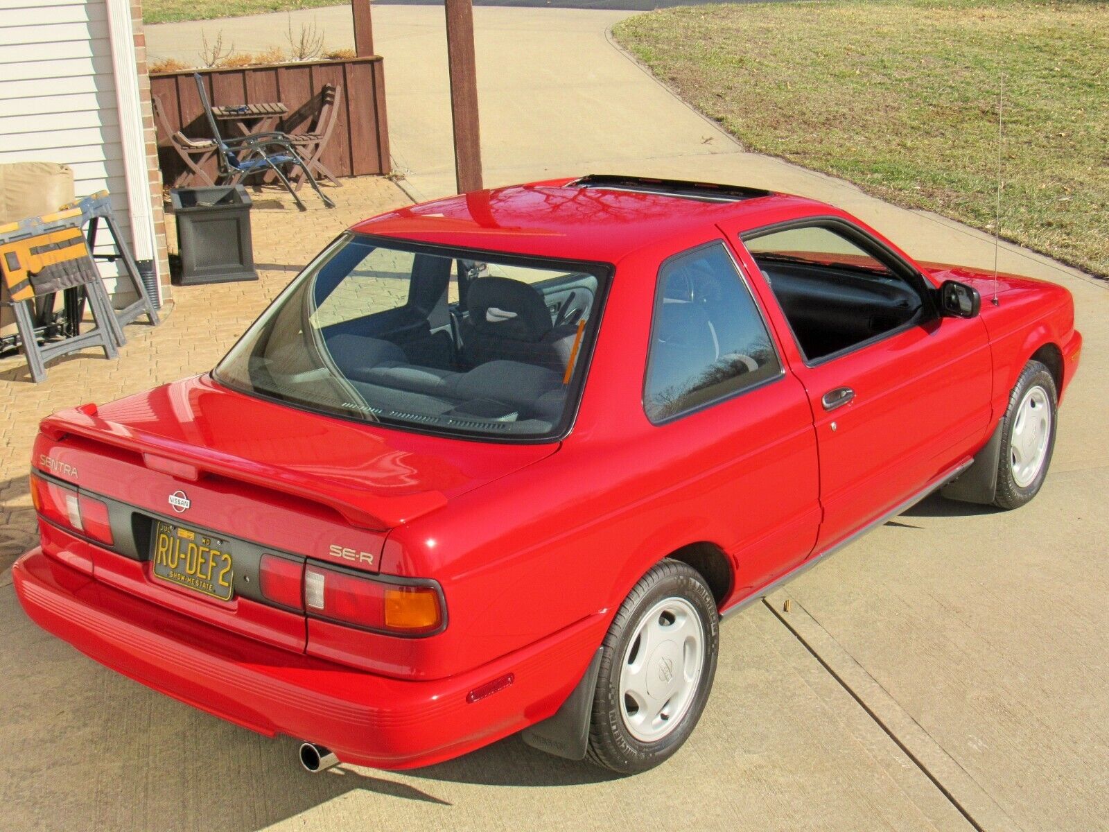 Nissan-Sentra-1991-Coupe-1