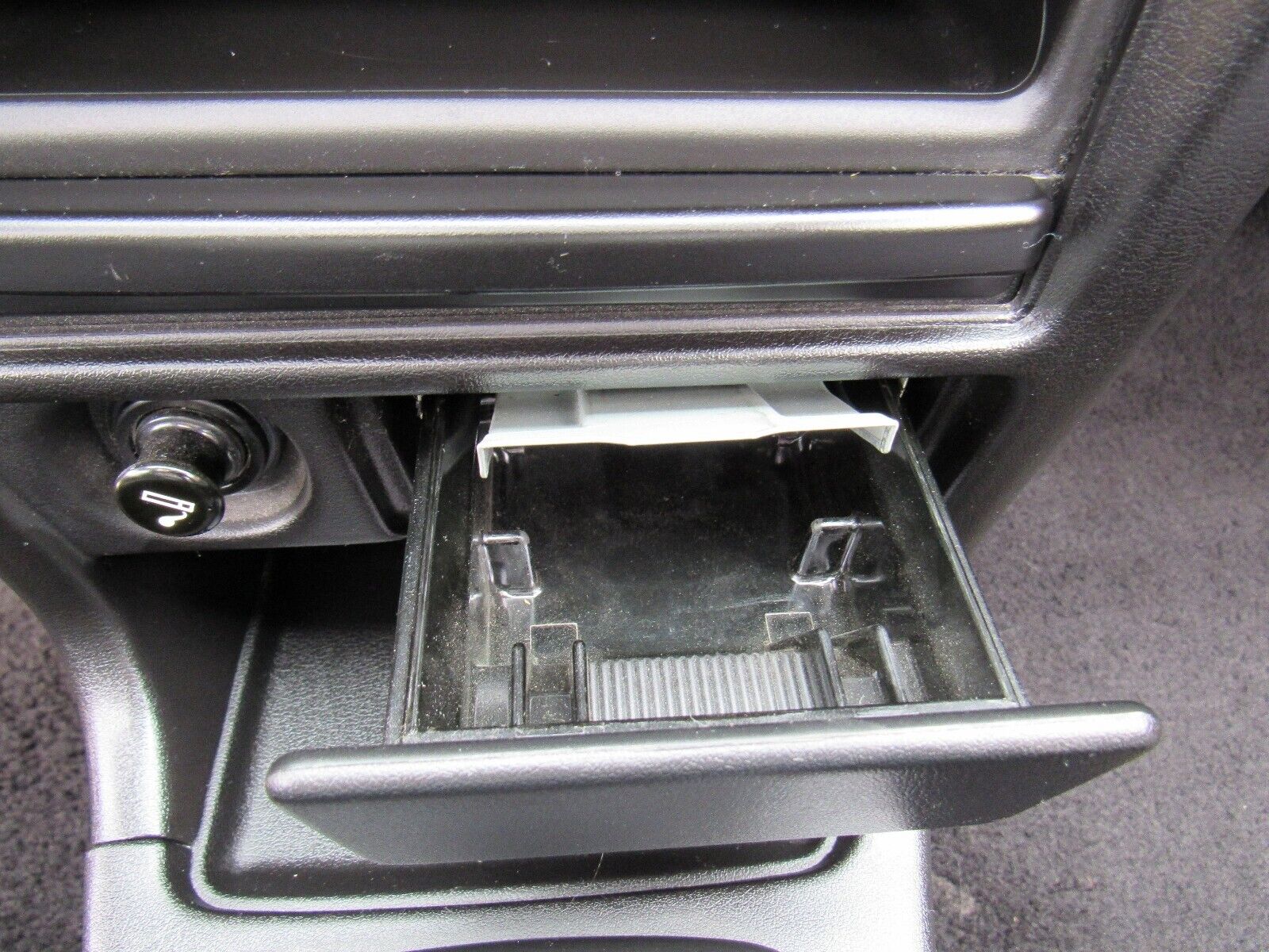 Nissan-Sentra-1991-Coupe-25