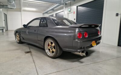Nissan Skyline 1992 Coupe