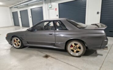 Nissan-Skyline-1992-Coupe-6