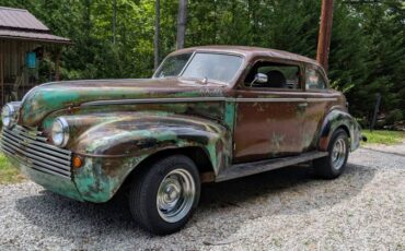 Oldsmobile-1940-custom-13