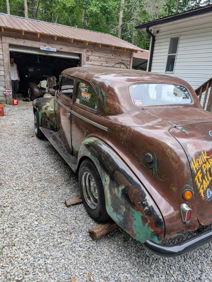 Oldsmobile-1940-custom-3