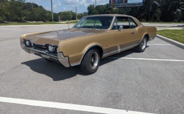 Oldsmobile-442-1967-Coupe-4
